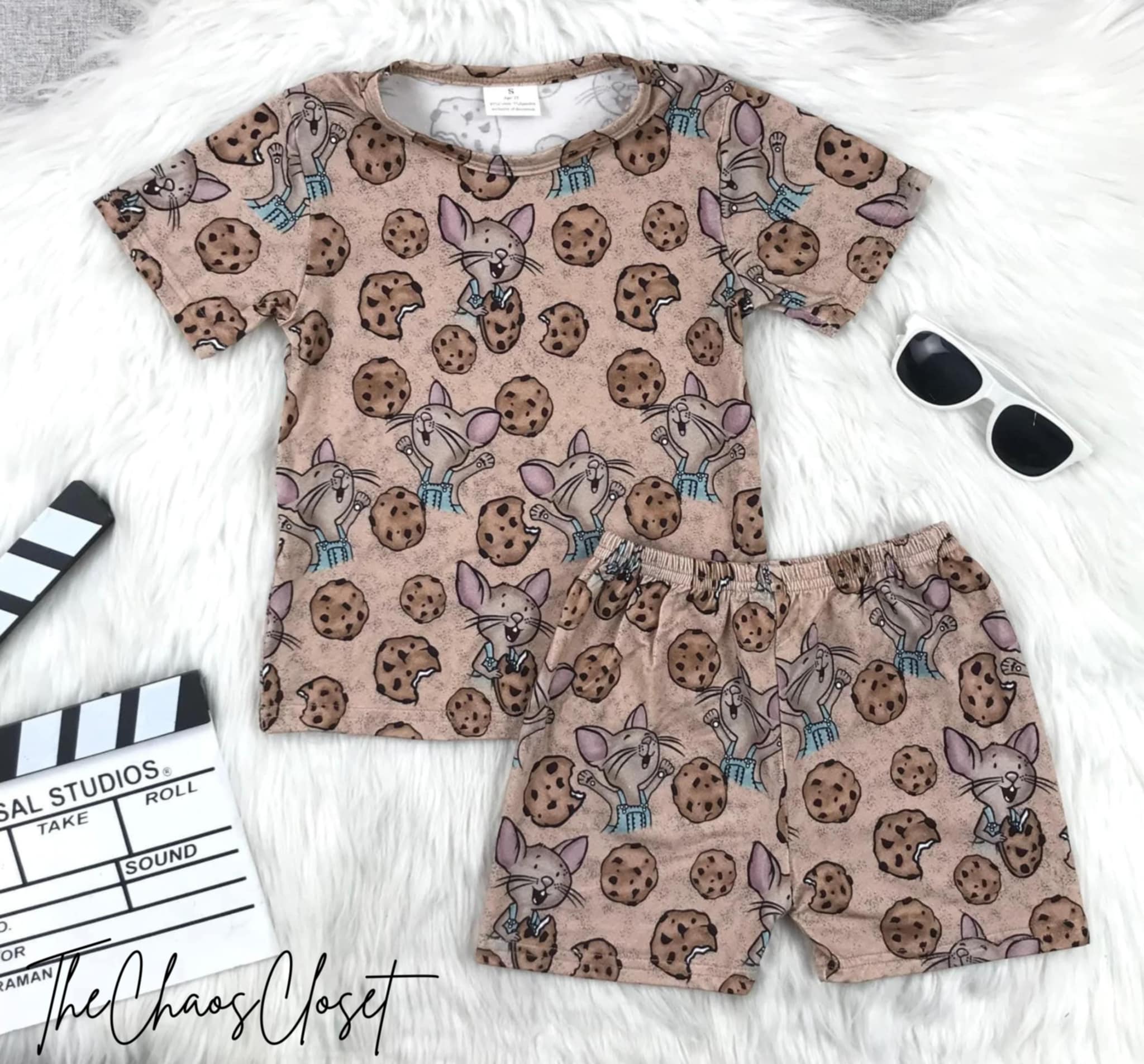 If You Give A Mouse A Cookie Shorts Set