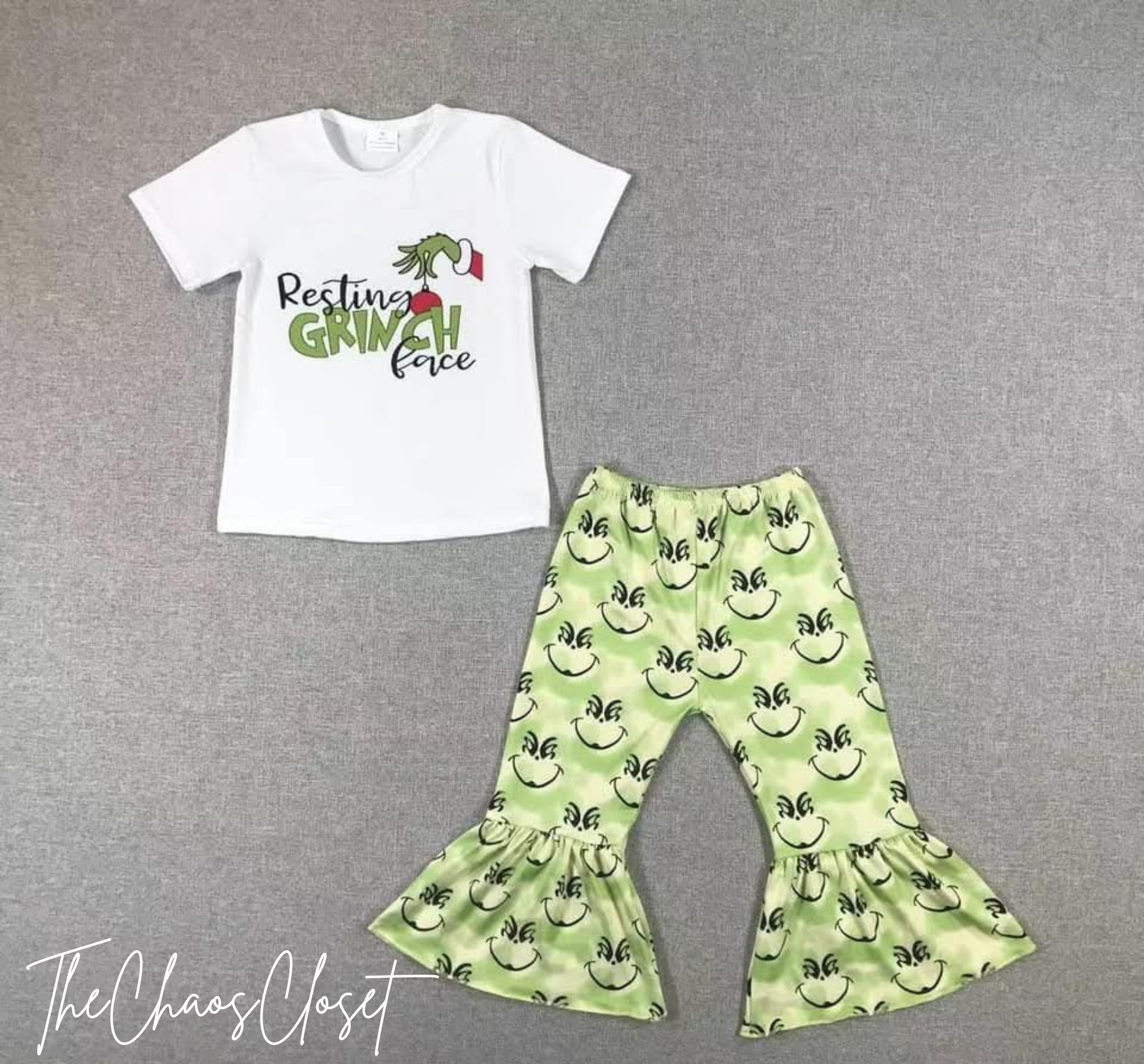 Resting Grinch Face Pants Set