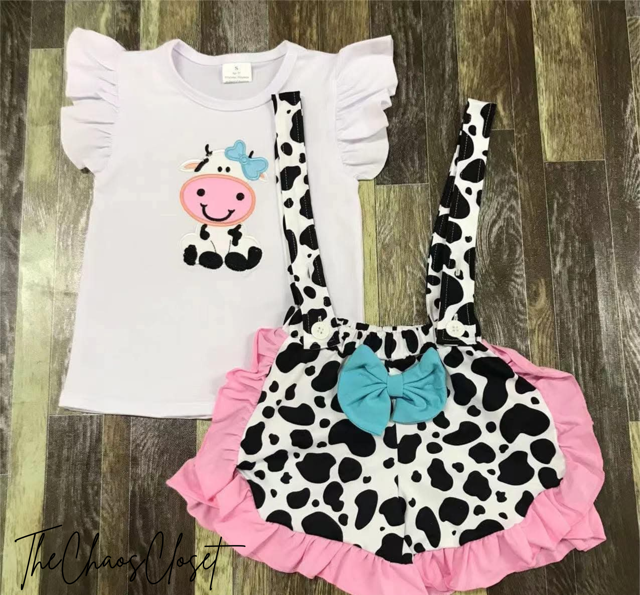 A-moo-zing Overall Set